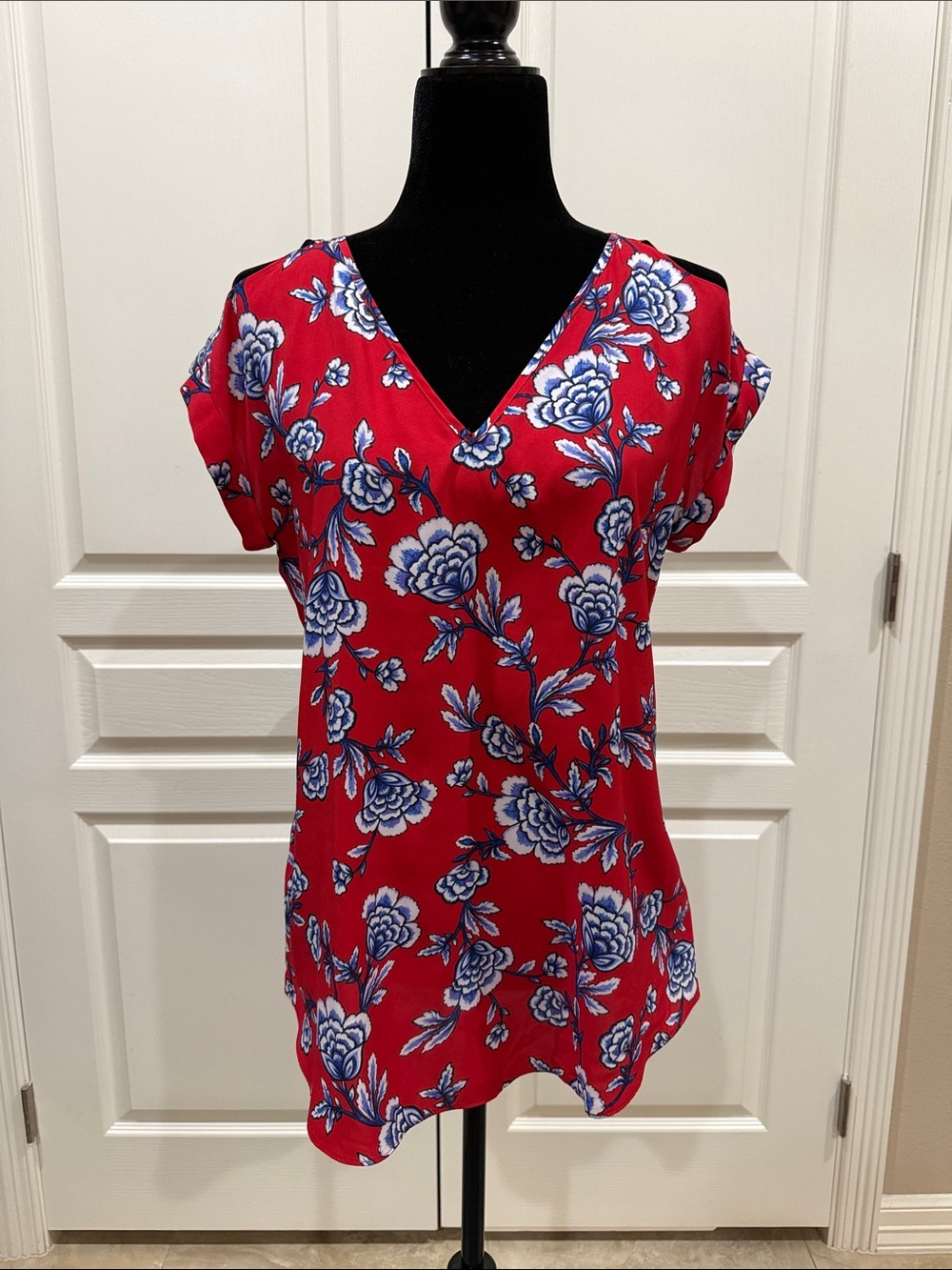 Express Red Floral V-Neck Blouse with Blue Floral Print